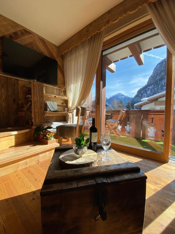 קאמפיטלו די פאסה Calore Di Una Casa Di Montagna מראה חיצוני תמונה