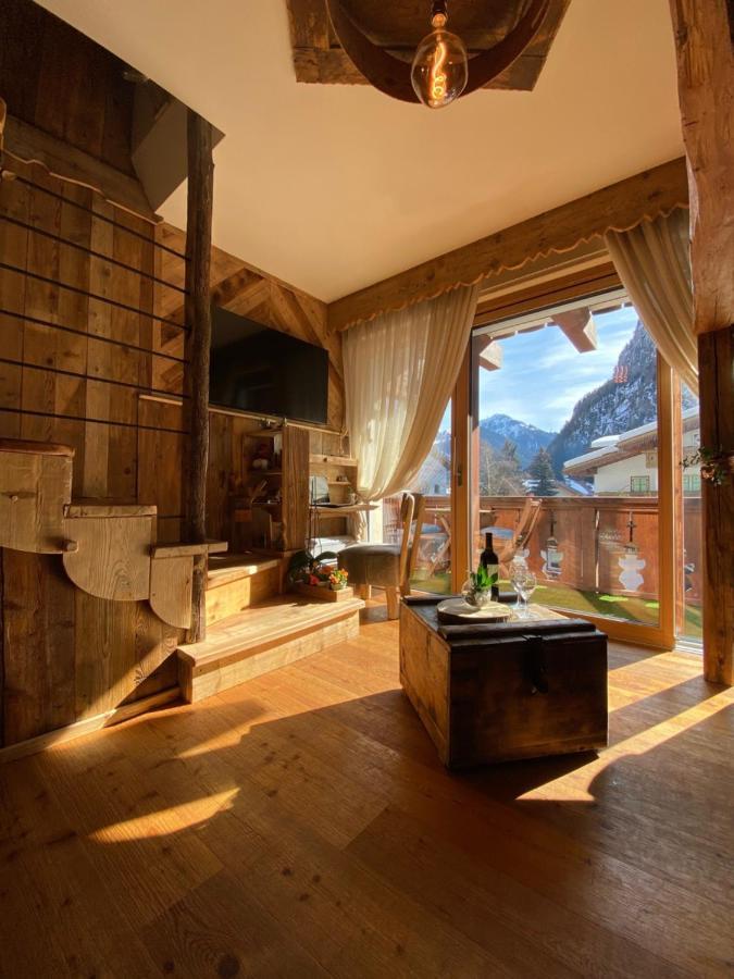 קאמפיטלו די פאסה Calore Di Una Casa Di Montagna מראה חיצוני תמונה